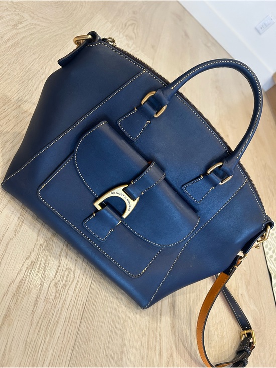 Dooney & Bourke Handbags - Dooney & Bourke Navy Leather Satchel Bag